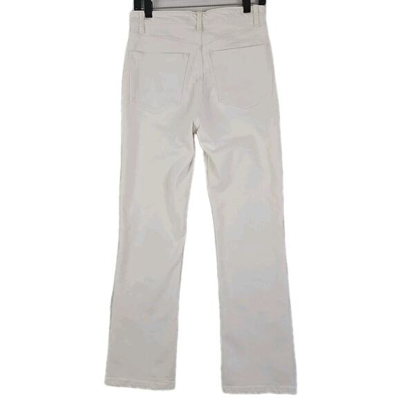 ZARA ~Woman Size 6~ White Straight Leg Hight Rise Jeans Cotton Blend. - Picture 12 of 14